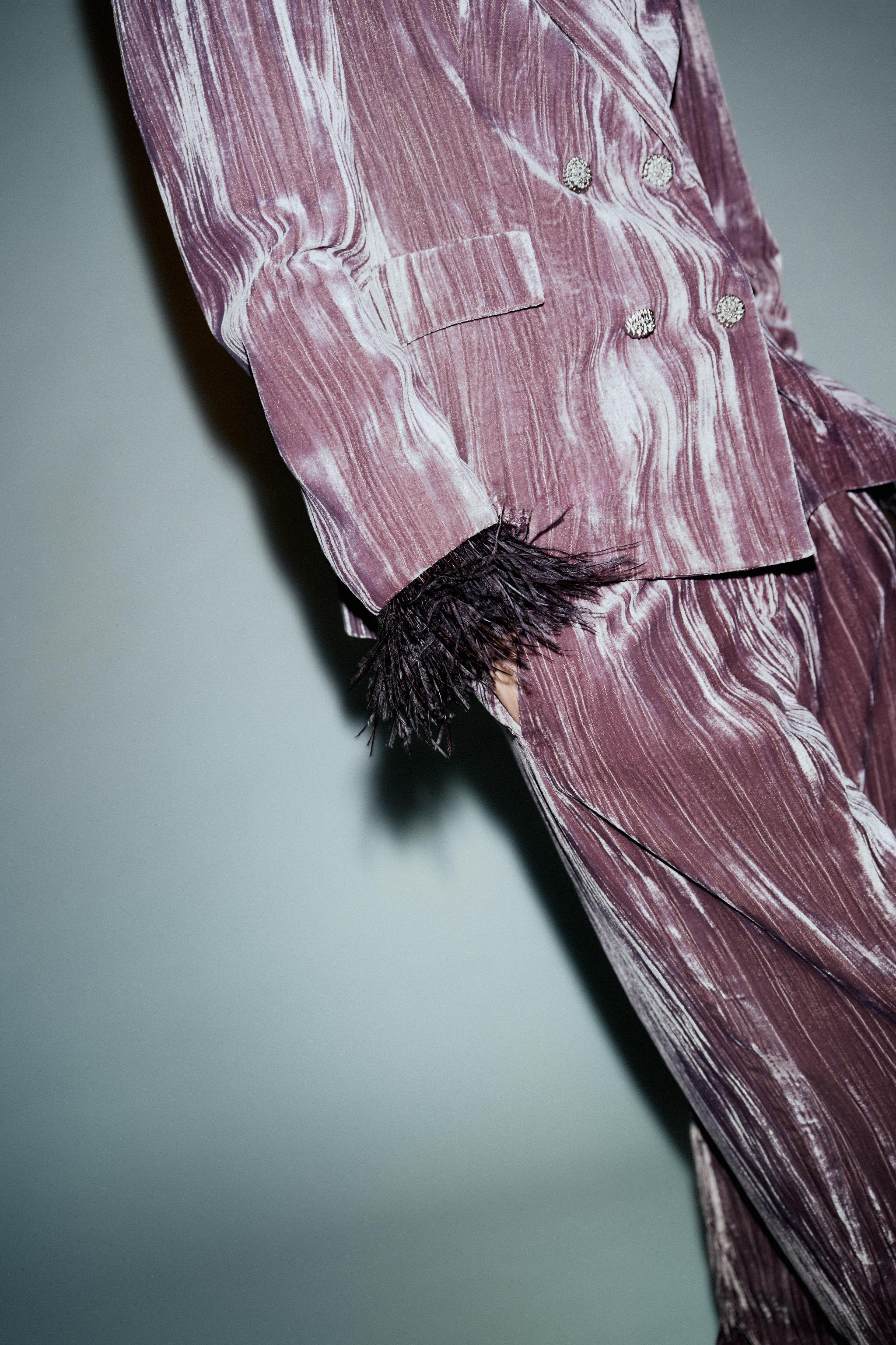 DOUBLE BREASTED VELVET BLAZER WITH FEATHERS